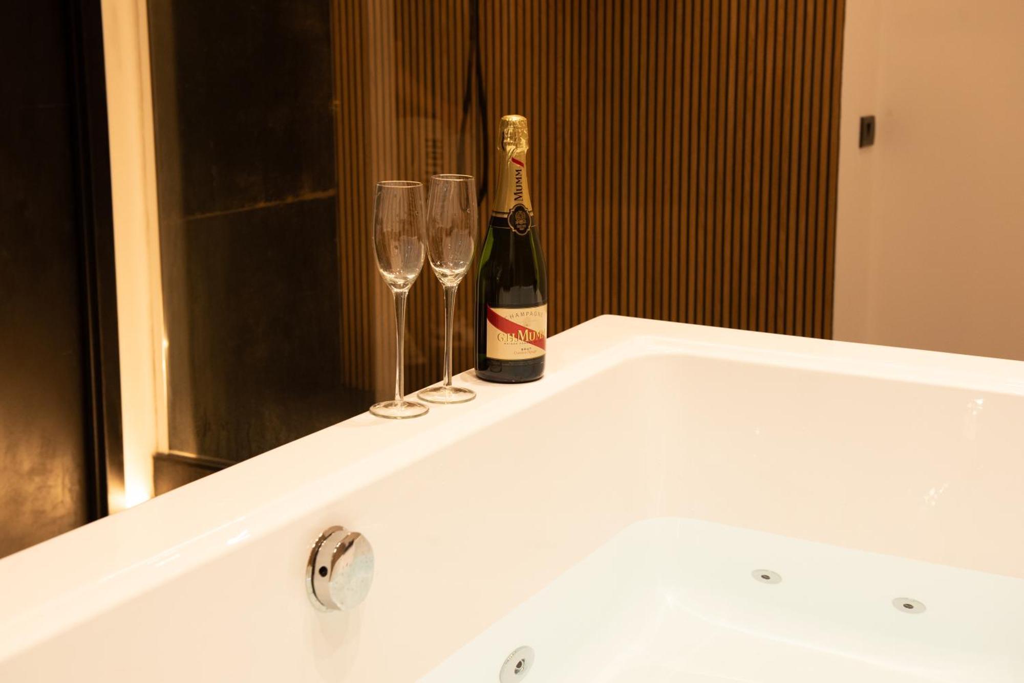 Dream Luxury Suite Roma Esterno foto